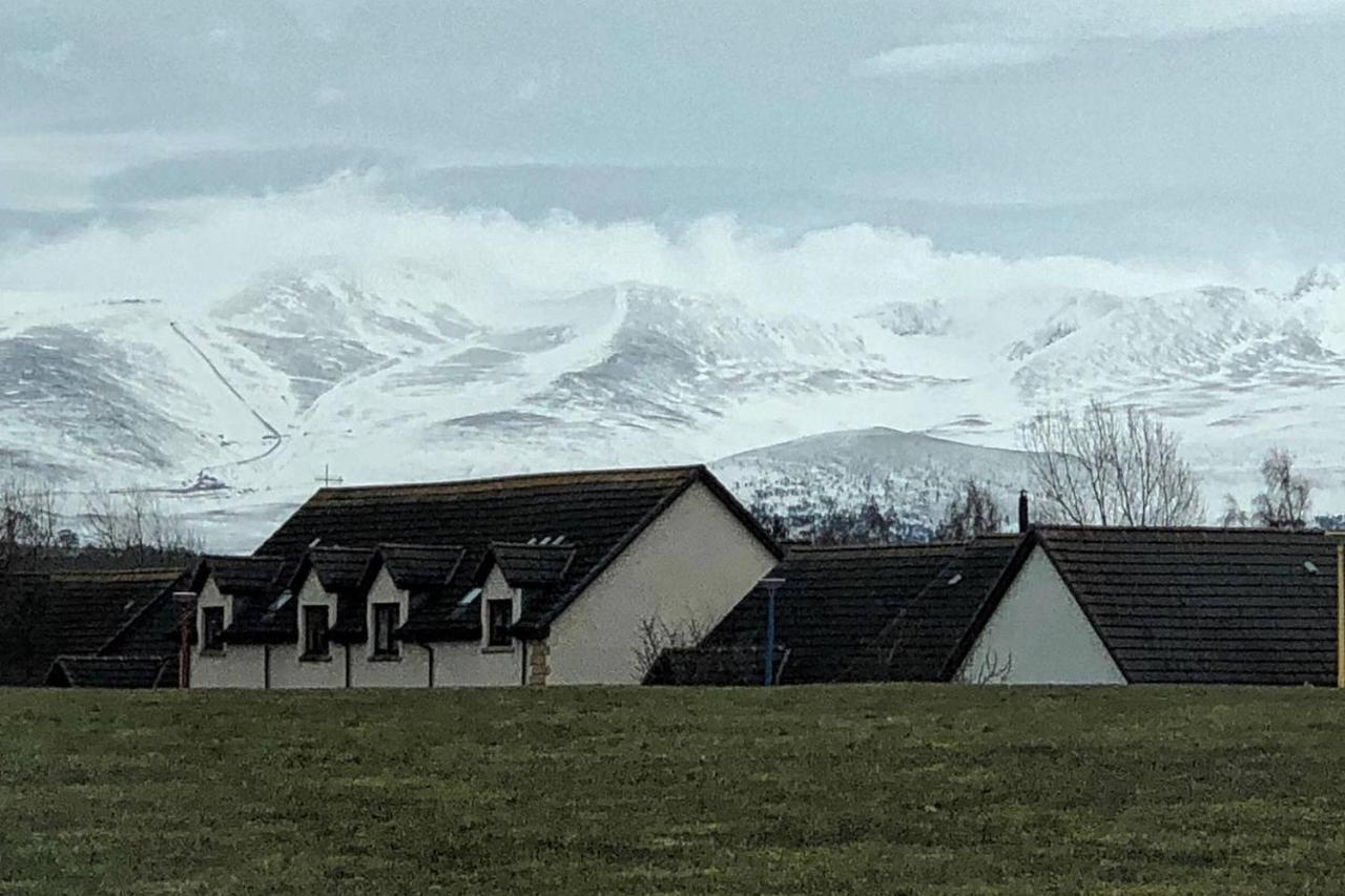 Stelvio Apartment Aviemore Ngoại thất bức ảnh